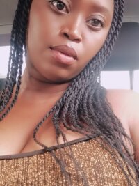 Sexyslenderndo's Offline XXX Chat