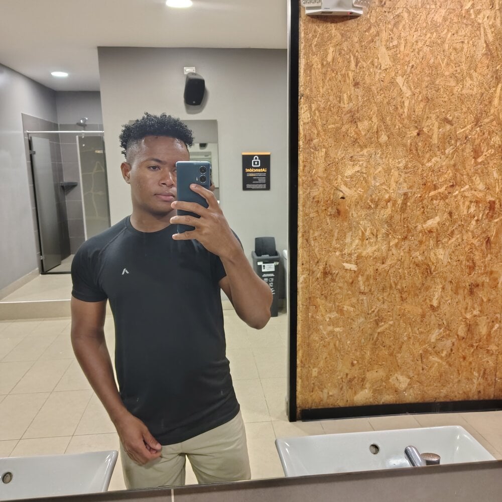 davidpe26a from stripchat