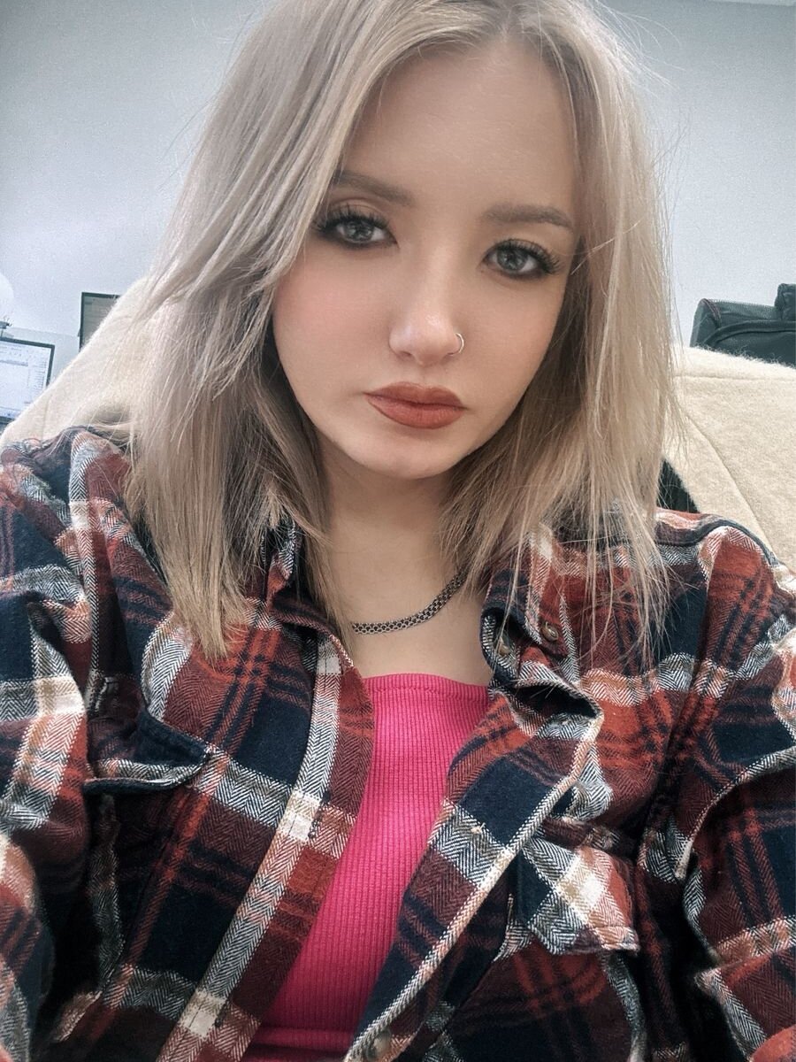 vikitty01 offline XXX-chat