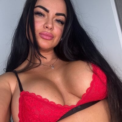 HotLivv69 on StripChat