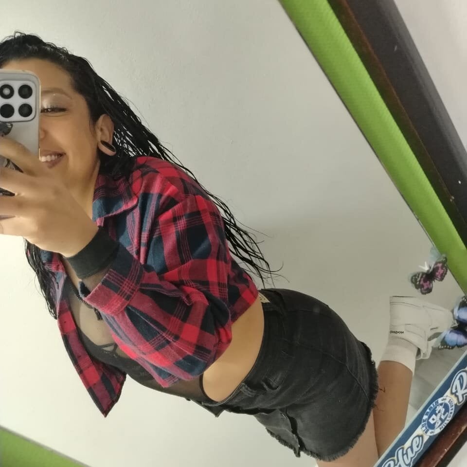 Coralaine_96 profile