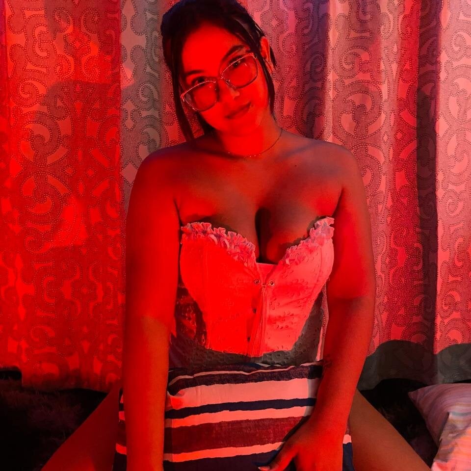 valery__star from stripchat