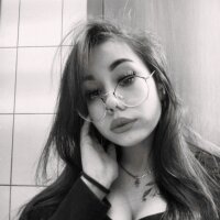 Yuki_Ross_'s Offline XXX Chat