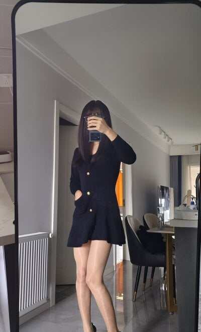 Pantyhosesissy_ Trans Handjob Cam Striptease