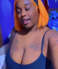 Jamaicancoochie's Offline Chat Room