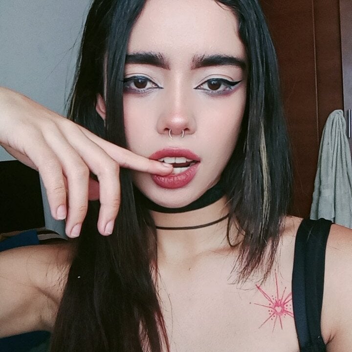 Lia_bela_ profile