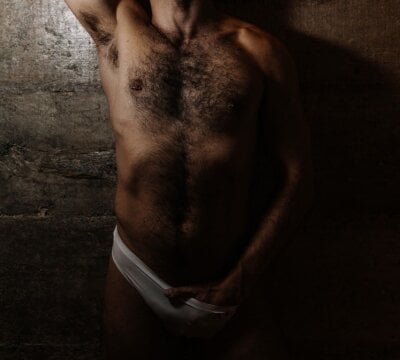 Boyhot693
