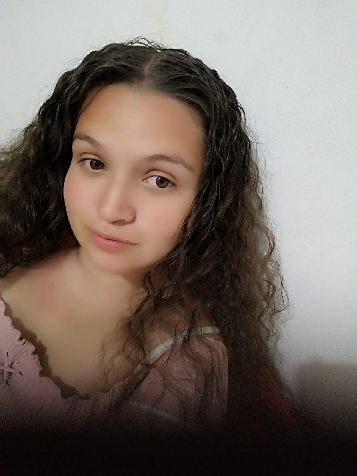 Zoe_Sahare