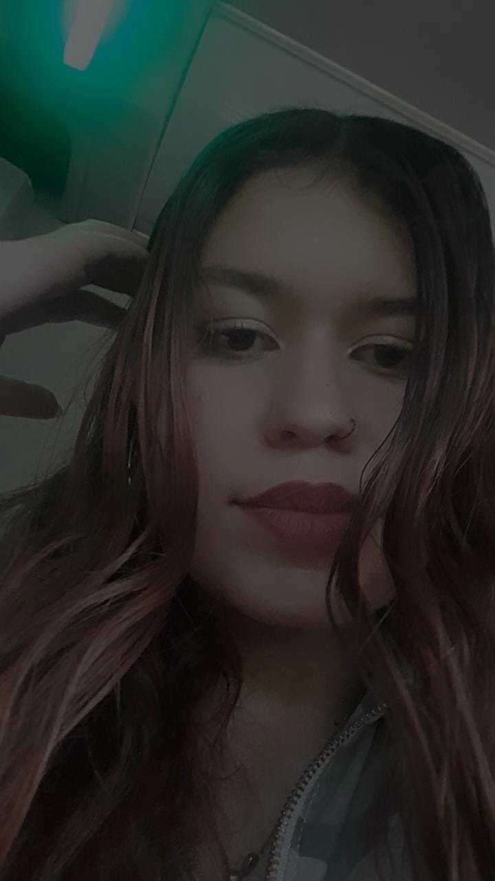 Saraa_pinkk11