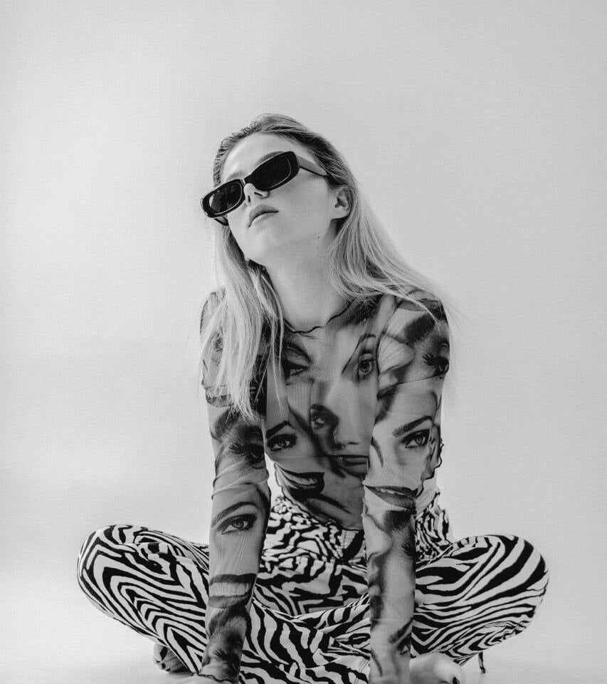 MelissaBrank – Offline XXX chat