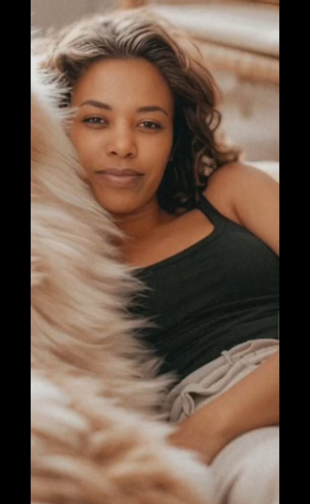 Cam girl Owethozanele