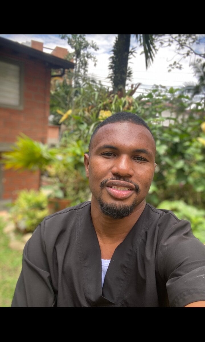 Colombiano-negro
