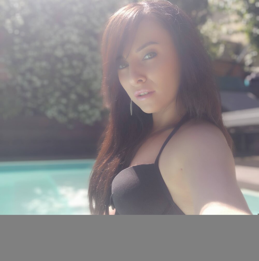 Lola6666's Offline XXX Chat