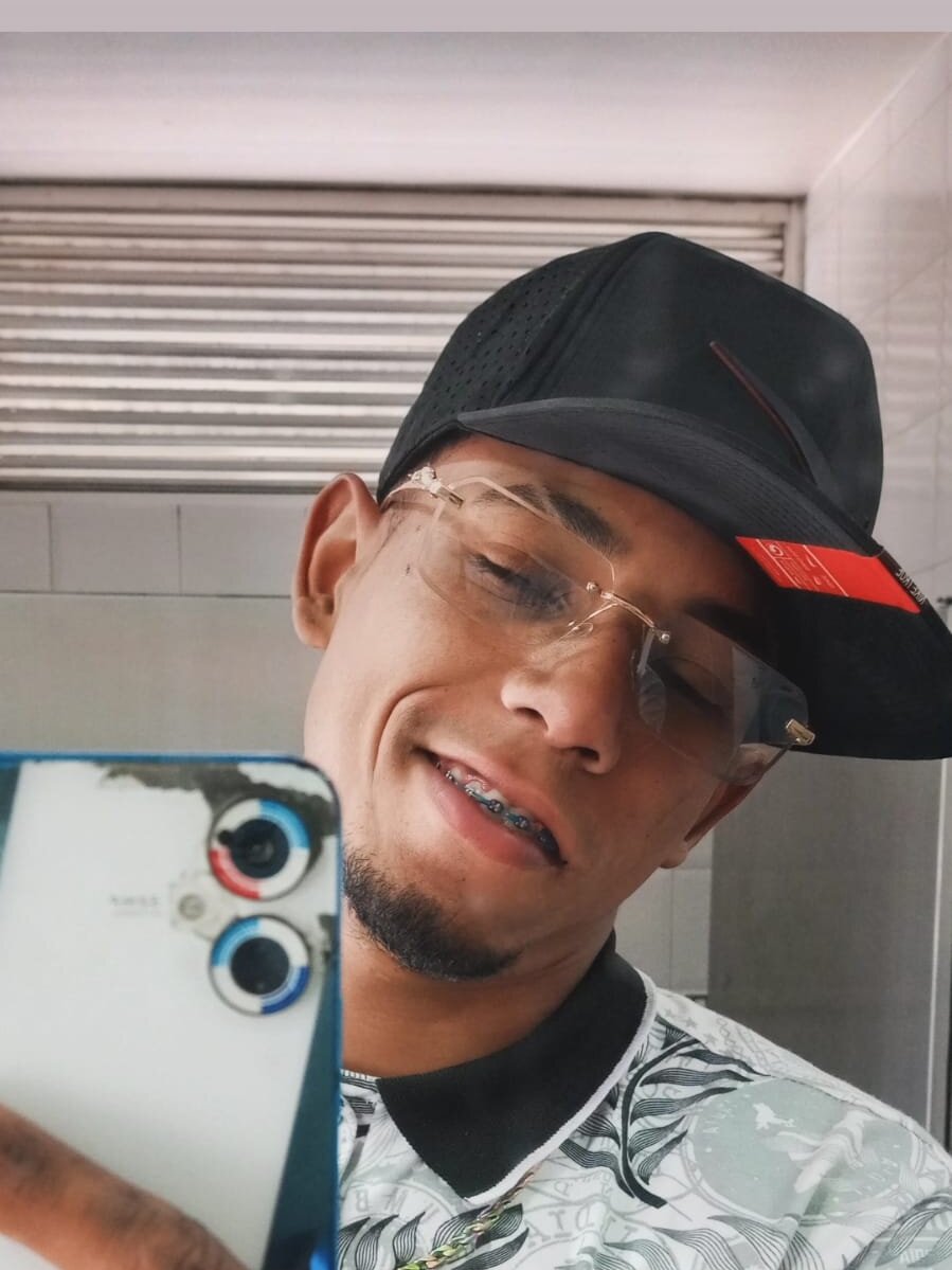 _alexis_2003