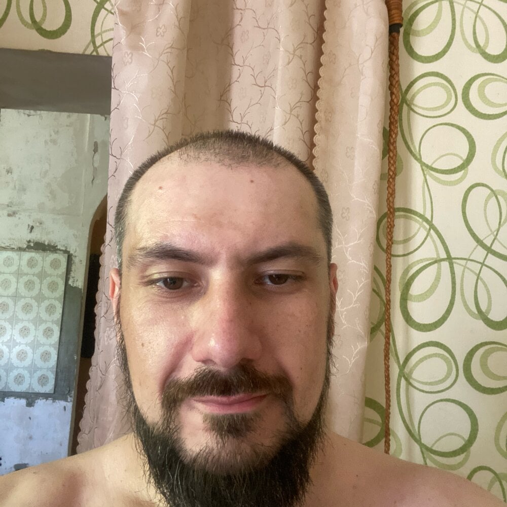 yurii118 from stripchat