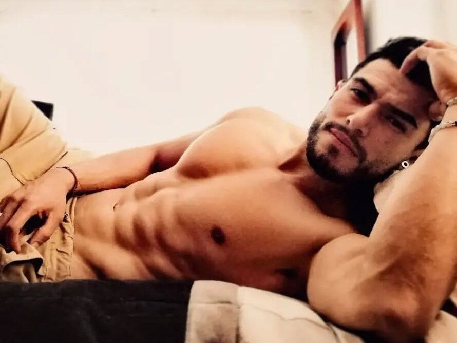 ackerman_latinboy profile