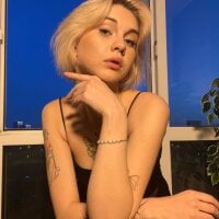 sakura_mf's Offline Chat Room