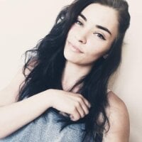 HollyParker's Offline Chat Room