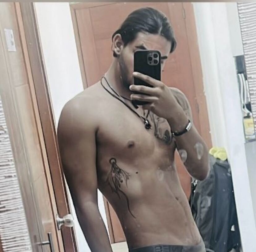 Lobo_sexyhot profile