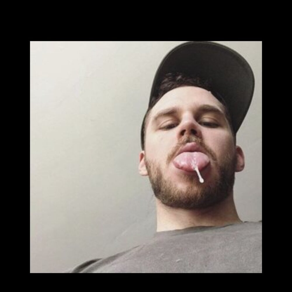 Joshmatt69's Offline XXX Chat