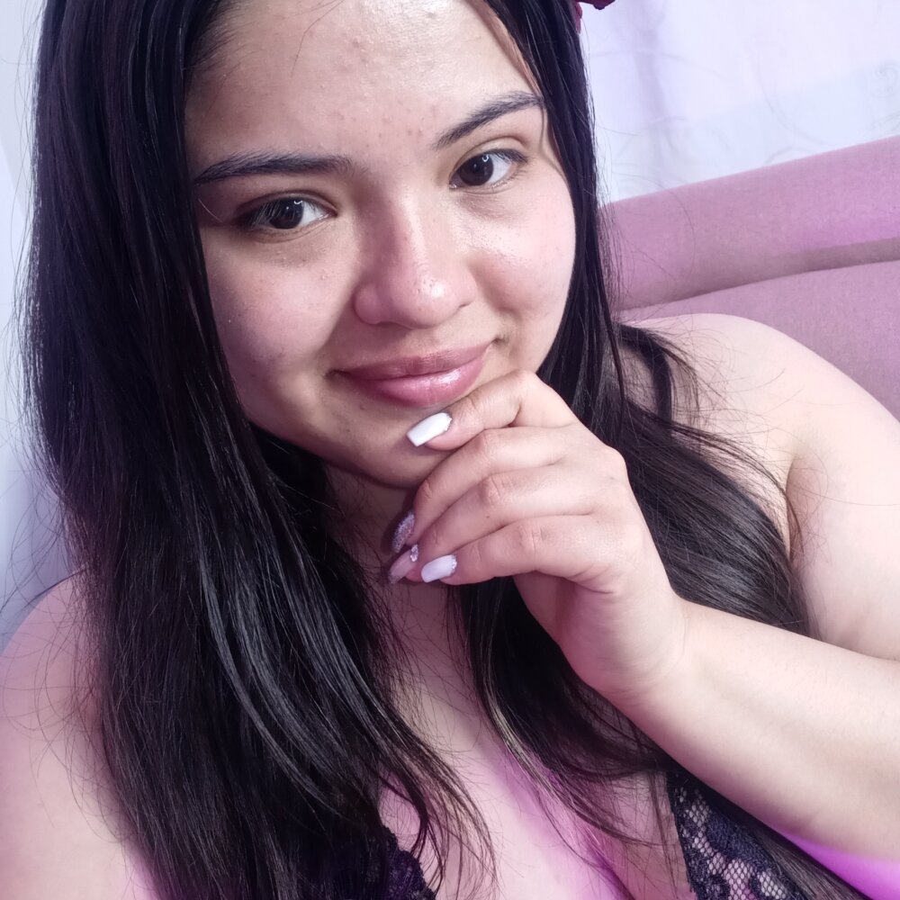 Live sex webcam photo for lizzie_c #290453885