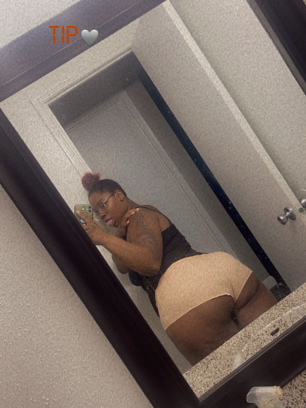 rudecam.live lovelytip livesex profile in straight cams