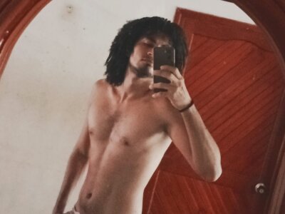 Dante_latinhot