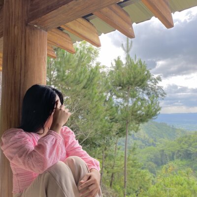 hugecockhiraya Live Cam on StripChat