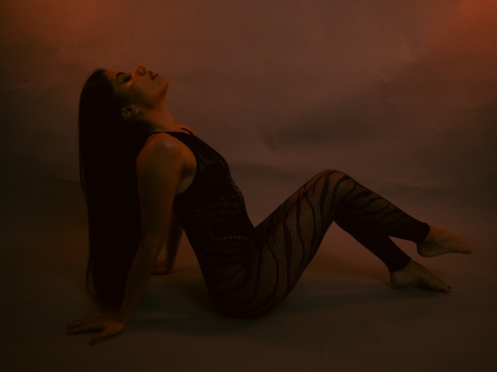 naia_cox profile