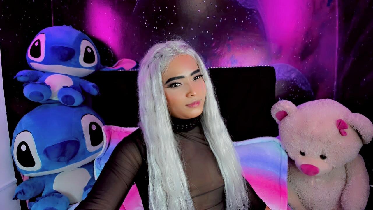 Alexiia_Hot