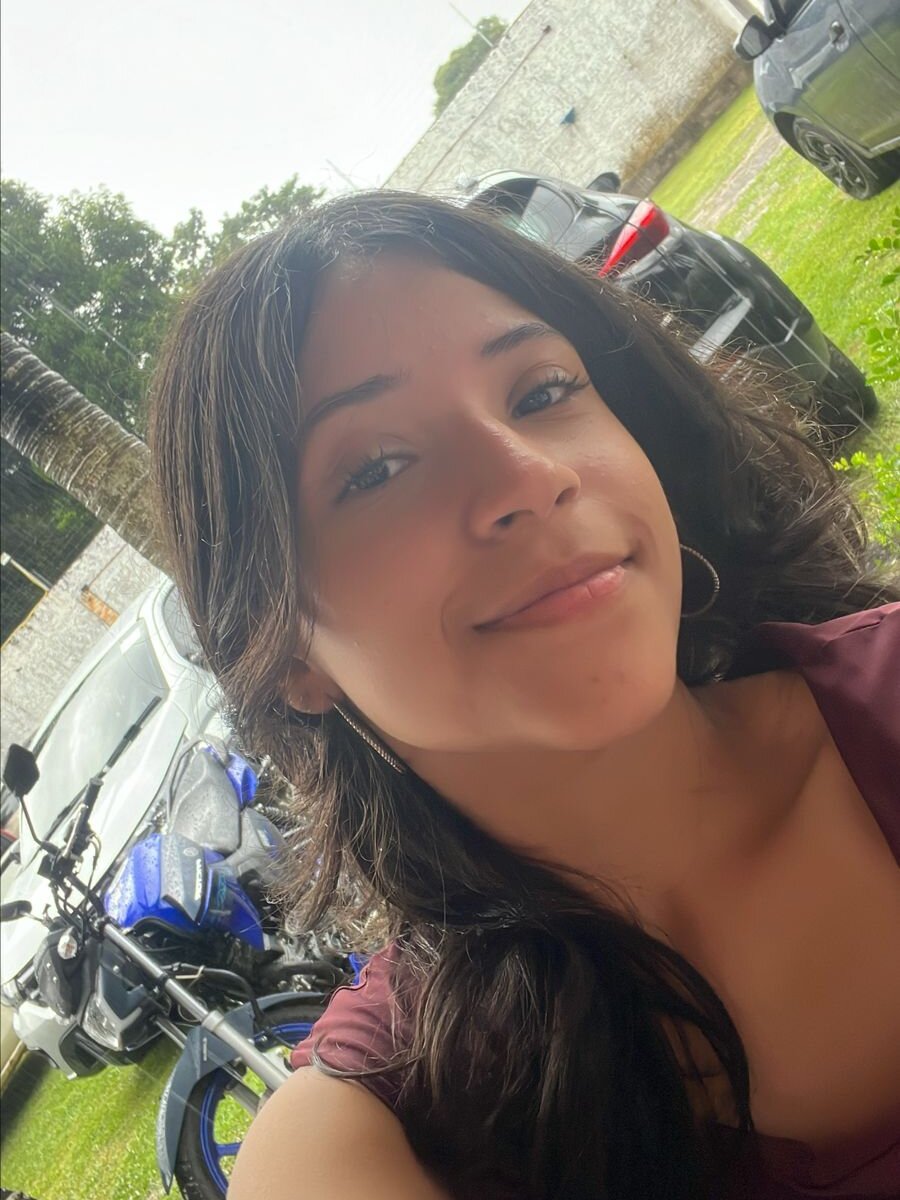 mayahot04