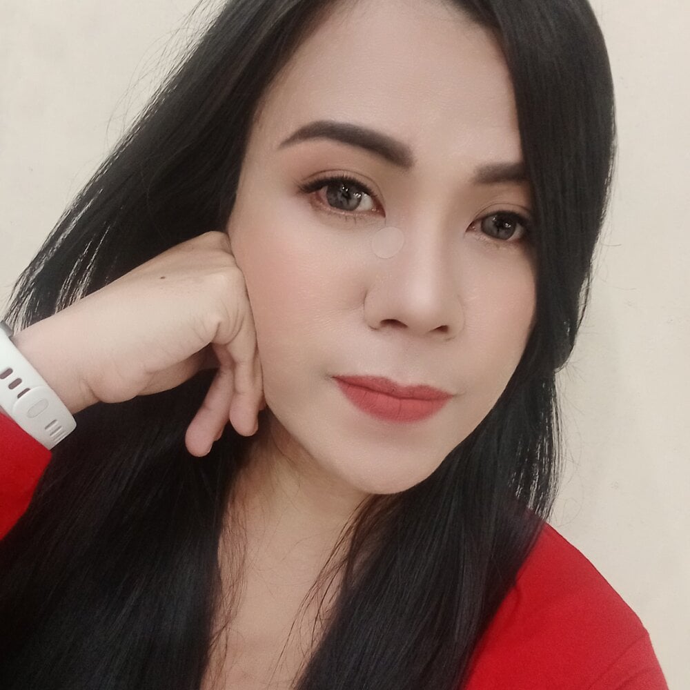 anya1311 from stripchat