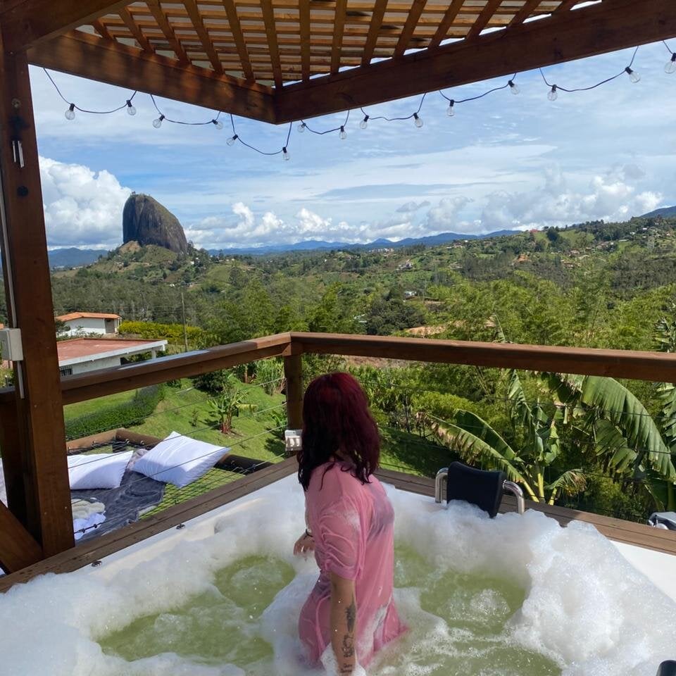 amateursex-livecam.com charlotteblossom livesex profile in red-hair cams