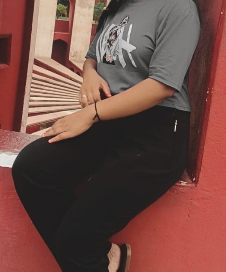 sexy-younisha webcam livesex profile in in-your-thoughts-baby cams