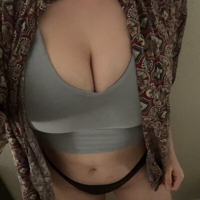 SleepyCutie 🥕 free webcam
