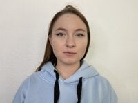 VirginieMor's Offline Chat Room