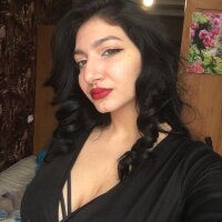 Gloria_gts' Offline XXX Chat