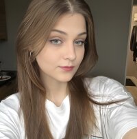 EarleneGrine's Offline Chat Room