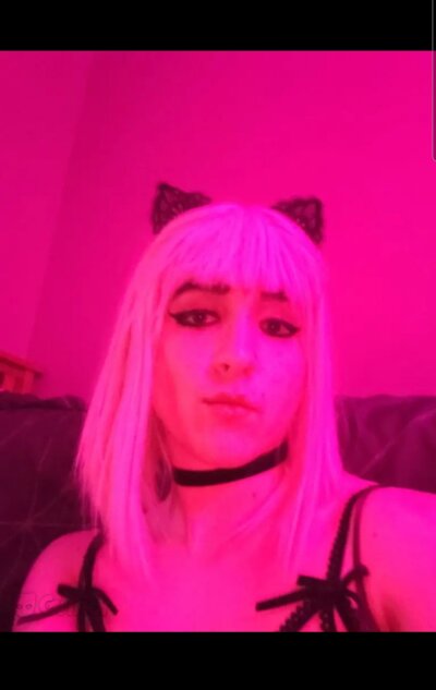Sissylynn566 Stripchat Webcam Model Profile And Free Live Sex Show