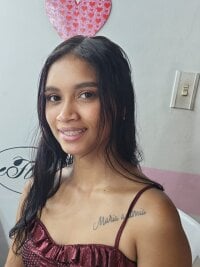 Mandy_hott's Offline Chat Room