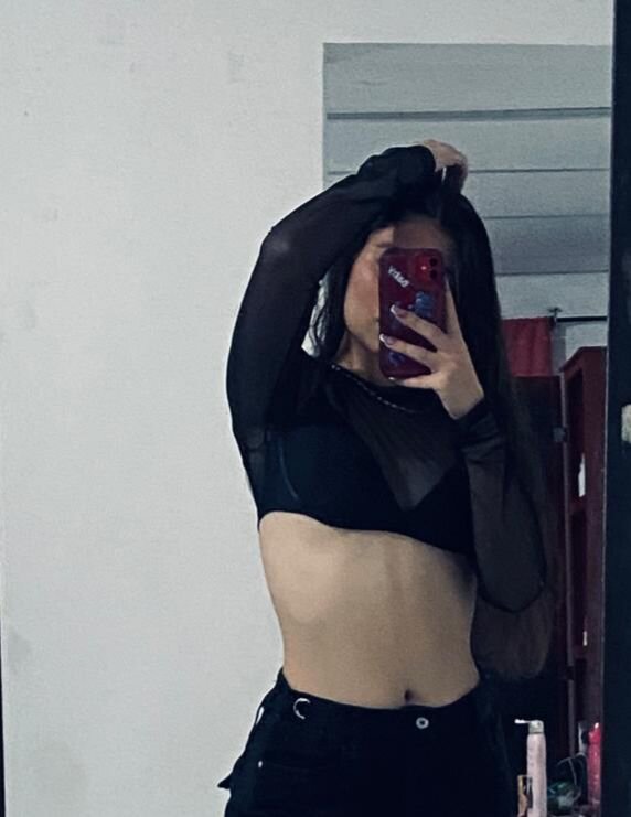 Lizzie_Collin