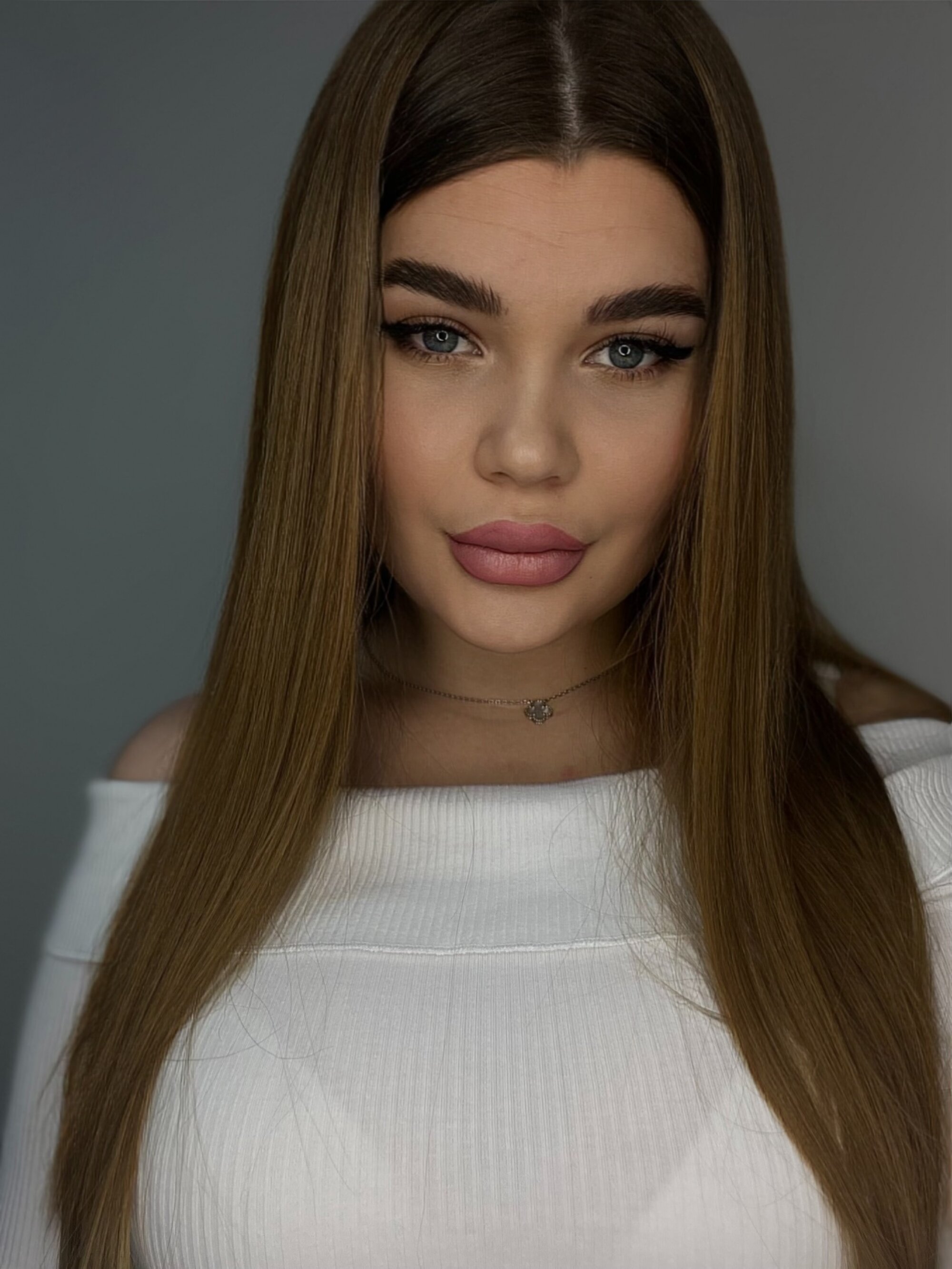 ella_zzz live webcam