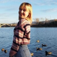 KarinMorrison's Offline Chat Room