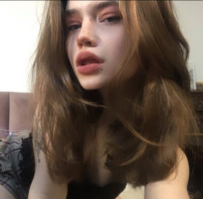 bella_trick 💺 free live cam