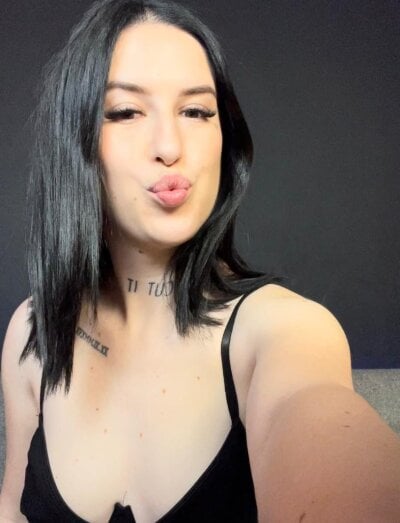 livecam sex SophieEve