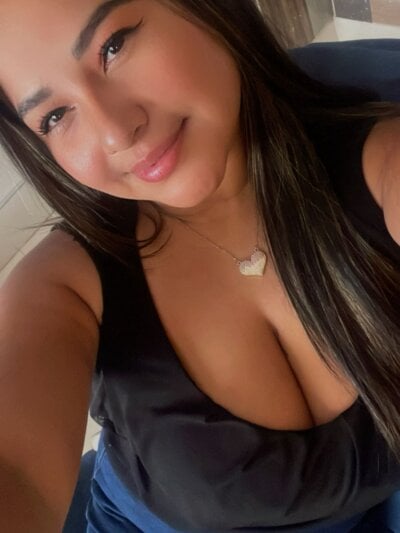 Maddiehot_18