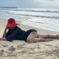 mamielyyy's Offline Chat Room