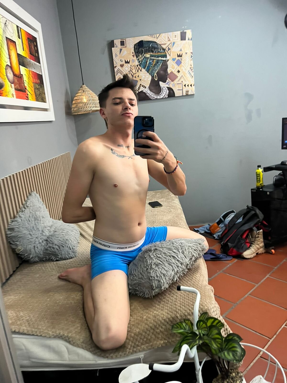 Aroon_18