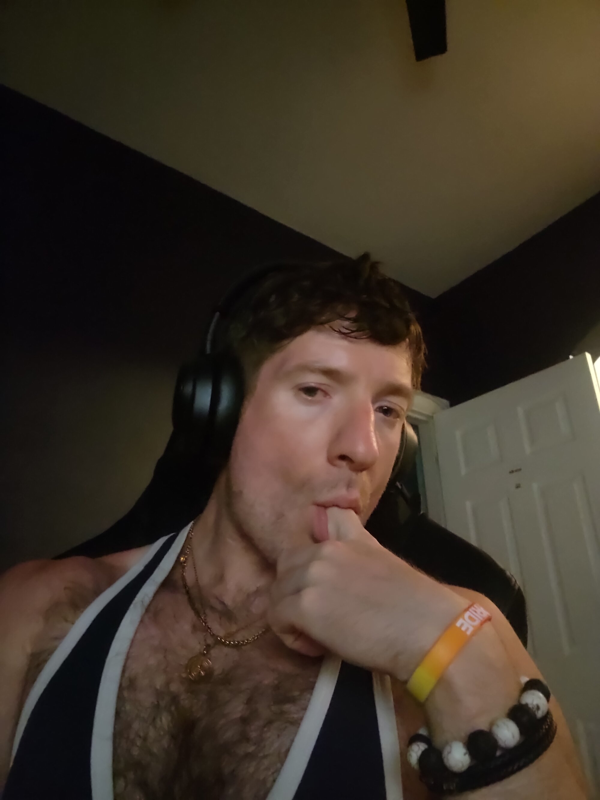 SubLeatherLad87