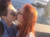 HotLesbianSalma's Offline XXX Chat